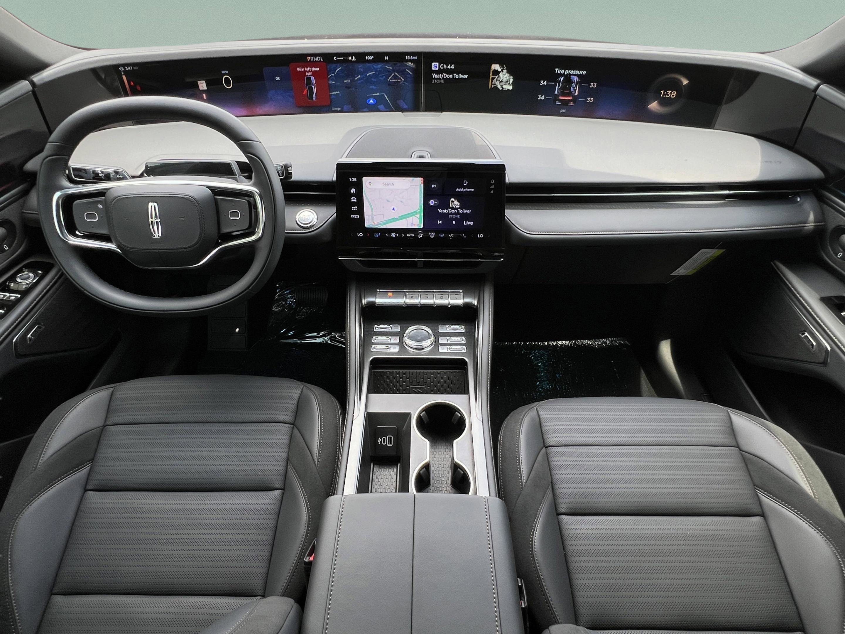 New 2025 Lincoln Nautilus Reserve w/ Jet Appearance Package image 15