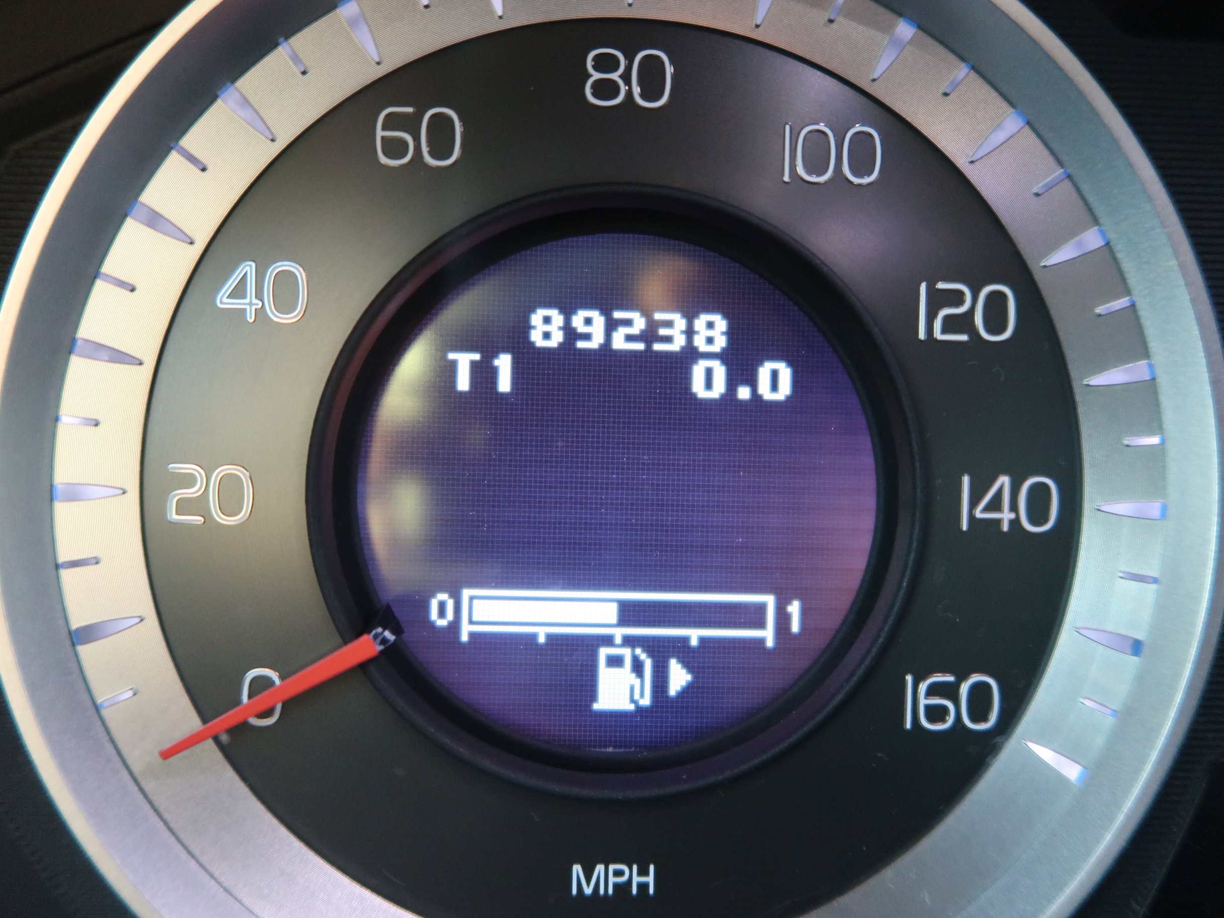 Used 2011 Volvo XC70 3.2 image 22