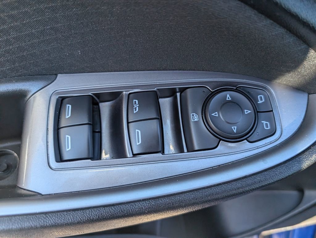 Used 2023 Chevrolet Malibu LT FWD image 11