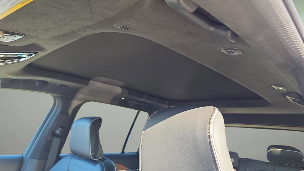 Used 2023 Jeep Grand Cherokee Summit image 11