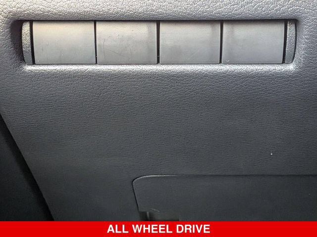 Certified 2025 Nissan Kicks SV w/ SV Premium Package AWD/4WD image 20