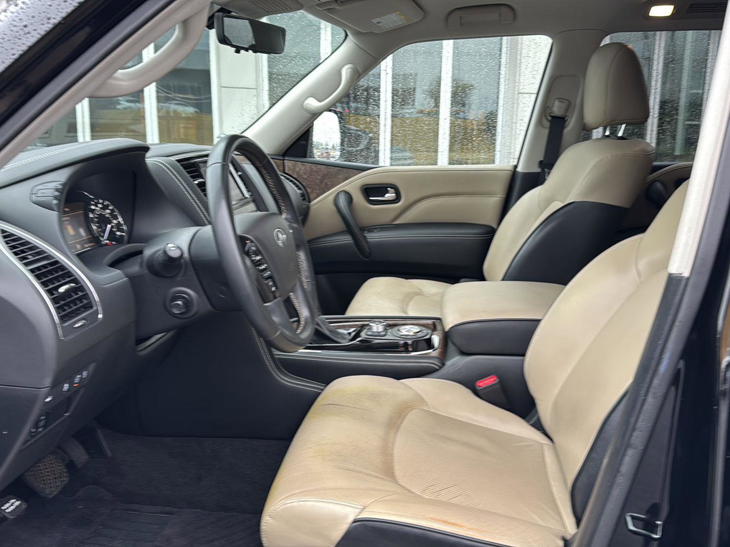 Used 2021 INFINITI QX80 Premium Select w/ Cargo Package image 8