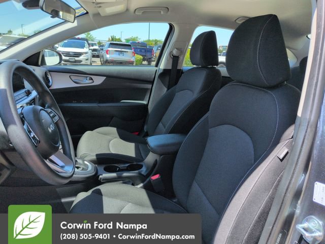 Used 2024 Kia Forte LXS w/ LXS Technology Package FWD image 24