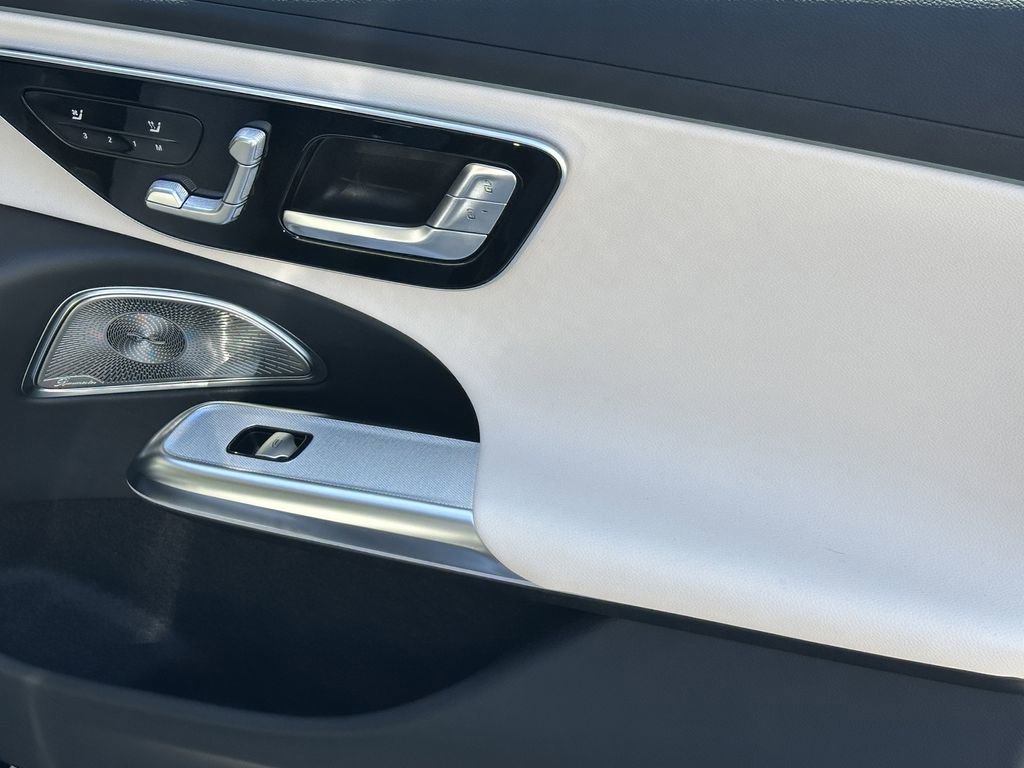 New 2026 Mercedes-Benz E 450 4MATIC Sedan image 16