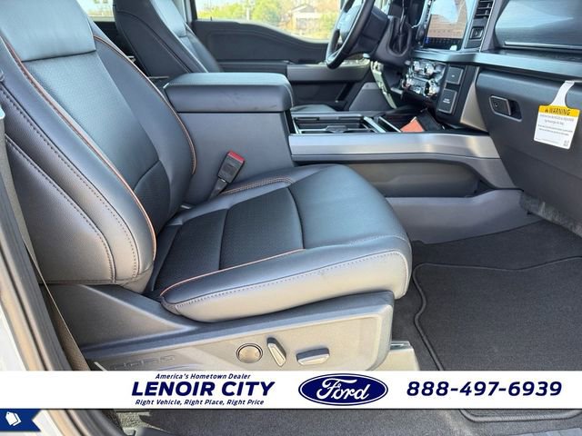 New 2026 Ford F250 Lariat w/ Black Appearance Package image 13