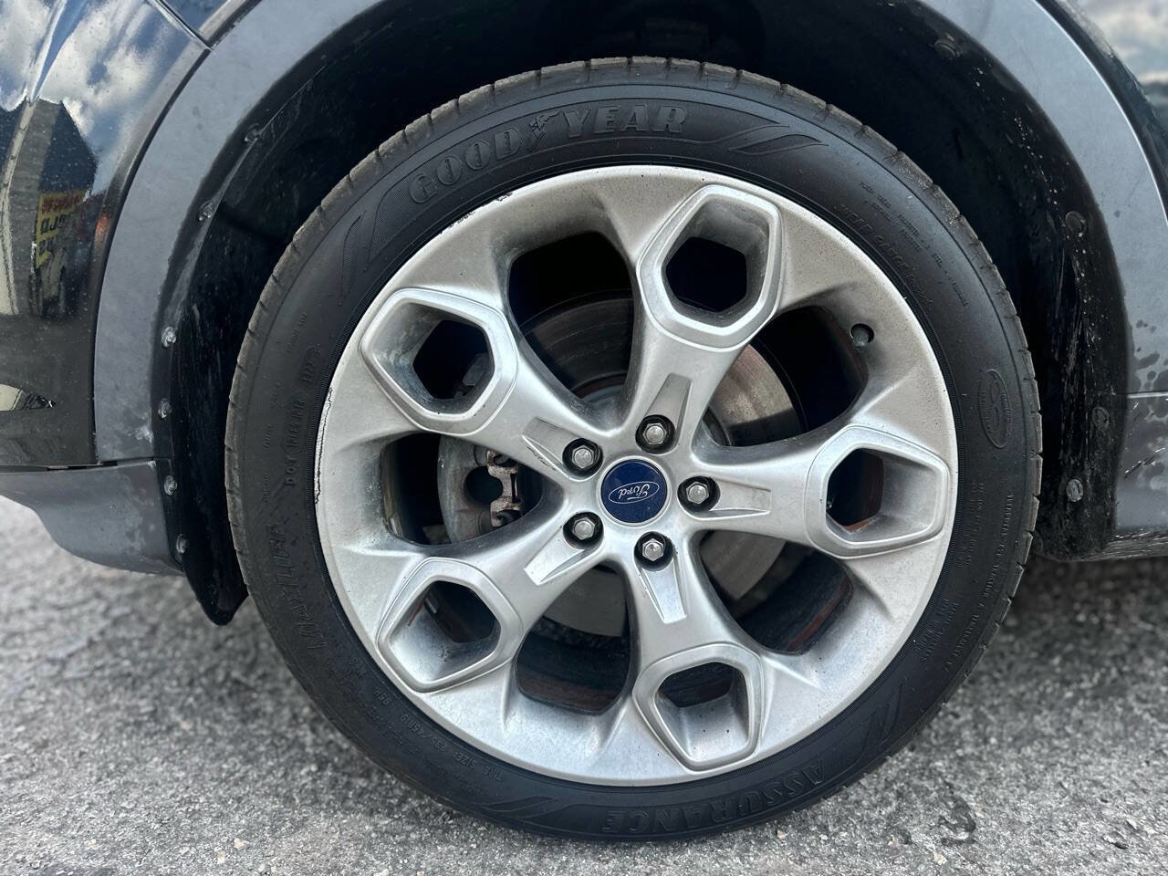 Used 2014 Ford Escape Titanium image 29