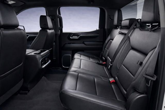 Used 2023 GMC Sierra 1500 SLT w/ SLT Premium Package image 18