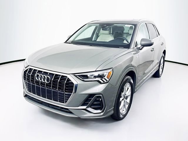 Used 2022 Audi Q3 2.0T Premium Plus image 4