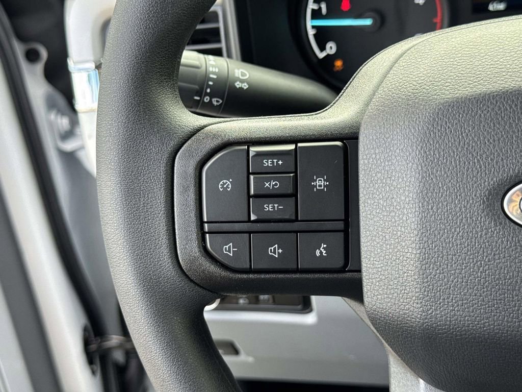 New 2026 Ford F550 2WD Regular Cab Super Duty image 9