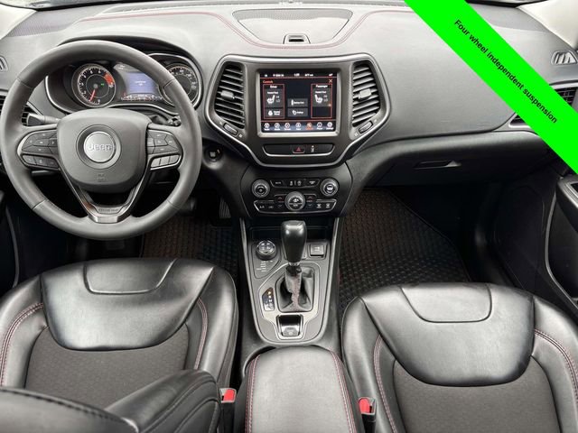Used 2022 Jeep Cherokee Trailhawk image 27