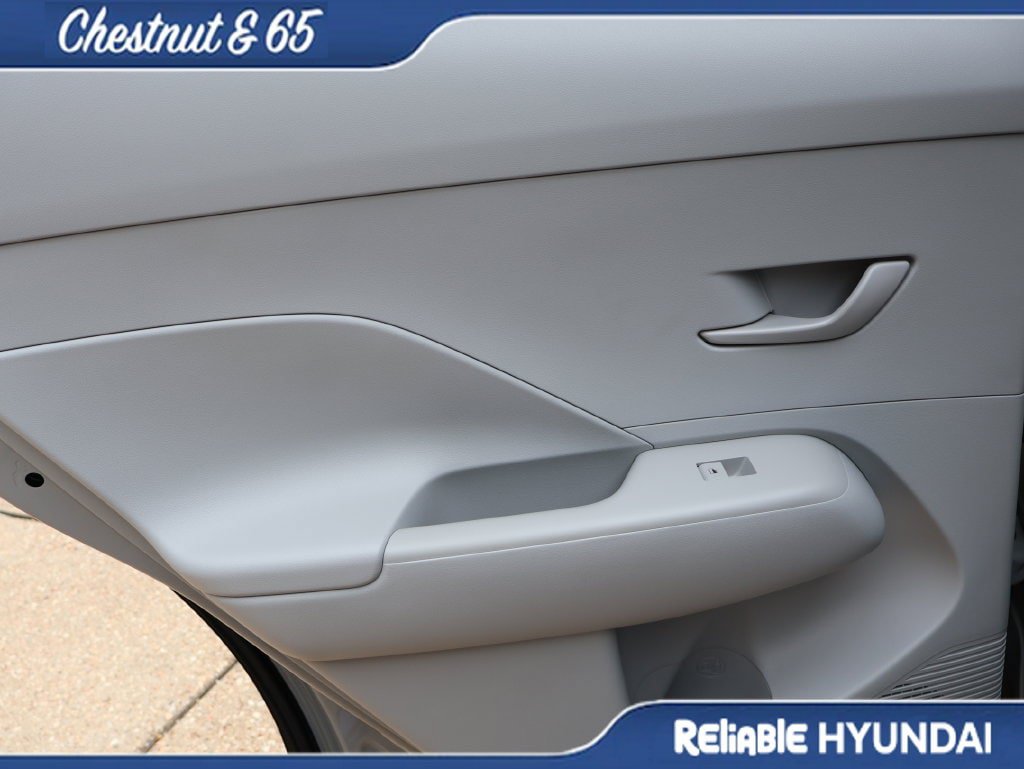 Certified 2024 Hyundai Kona SEL w/ Convenience Package FWD image 16