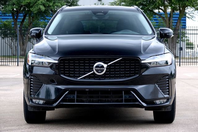 Used 2023 Volvo XC60 B5 Plus image 5