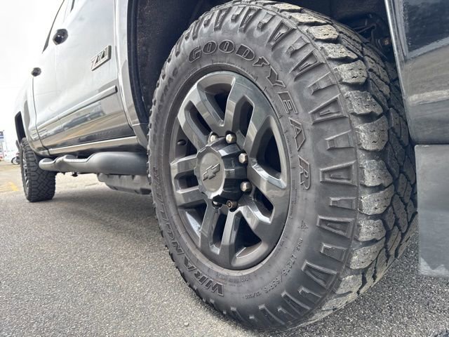 Used 2019 Chevrolet Silverado 2500 LTZ w/ Duramax Plus Package AWD/4WD image 24