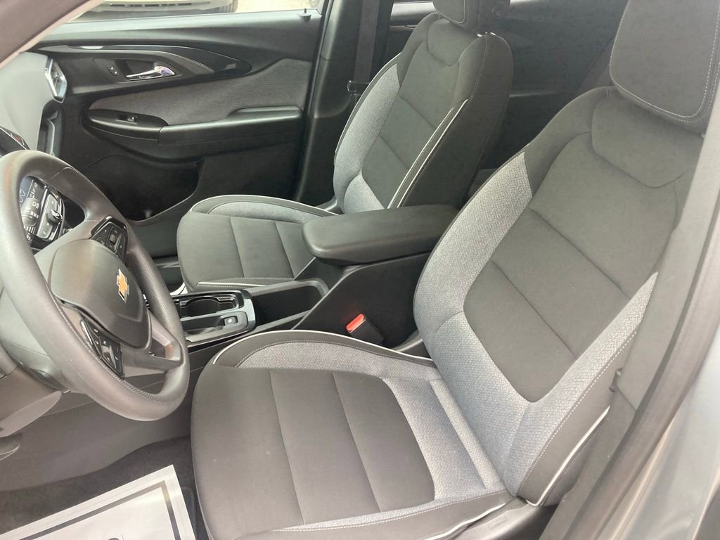 Certified 2023 Chevrolet TrailBlazer LT w/ Convenience Package AWD/4WD image 19