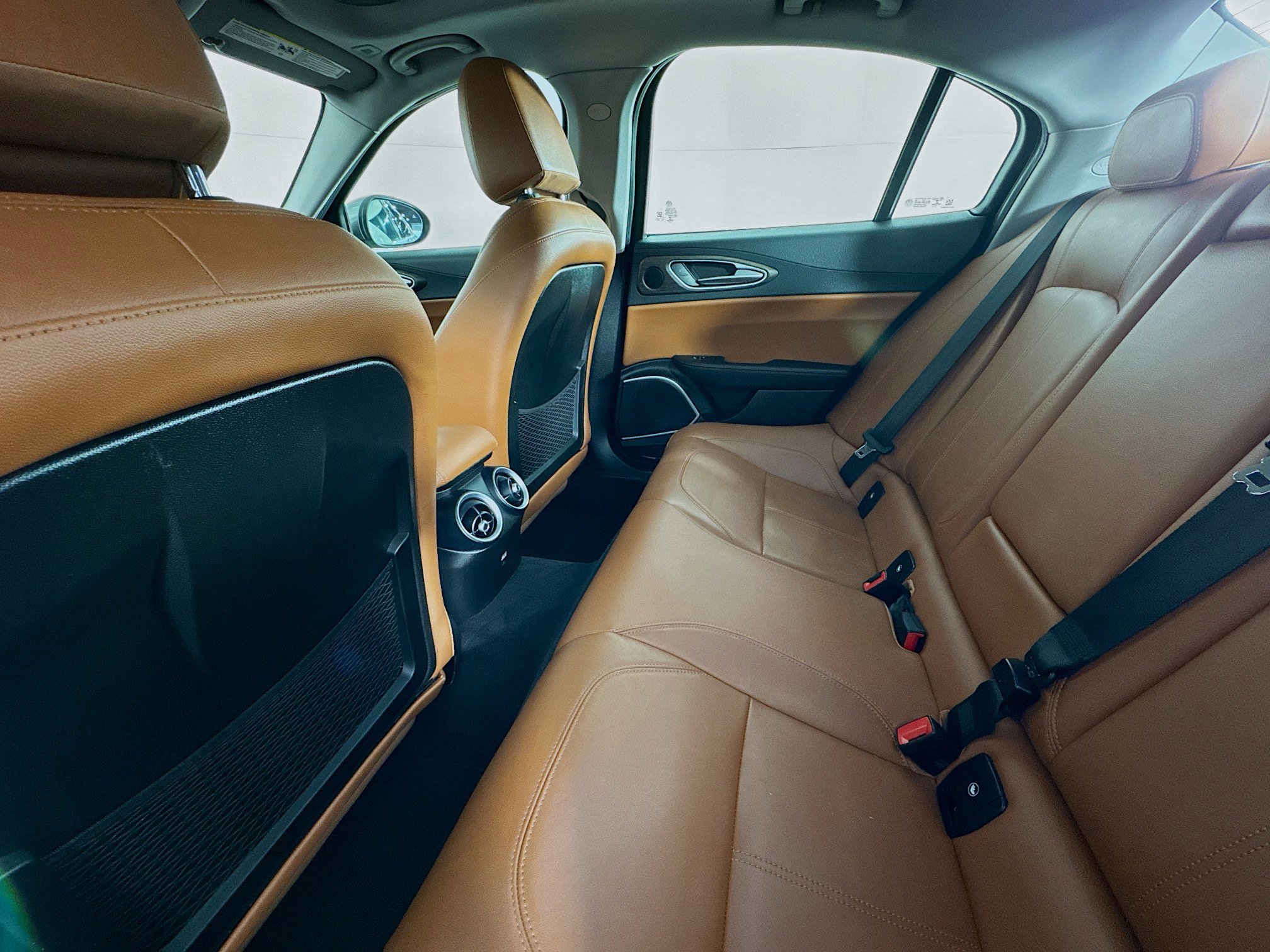 Used 2019 Alfa Romeo Giulia Ti image 40