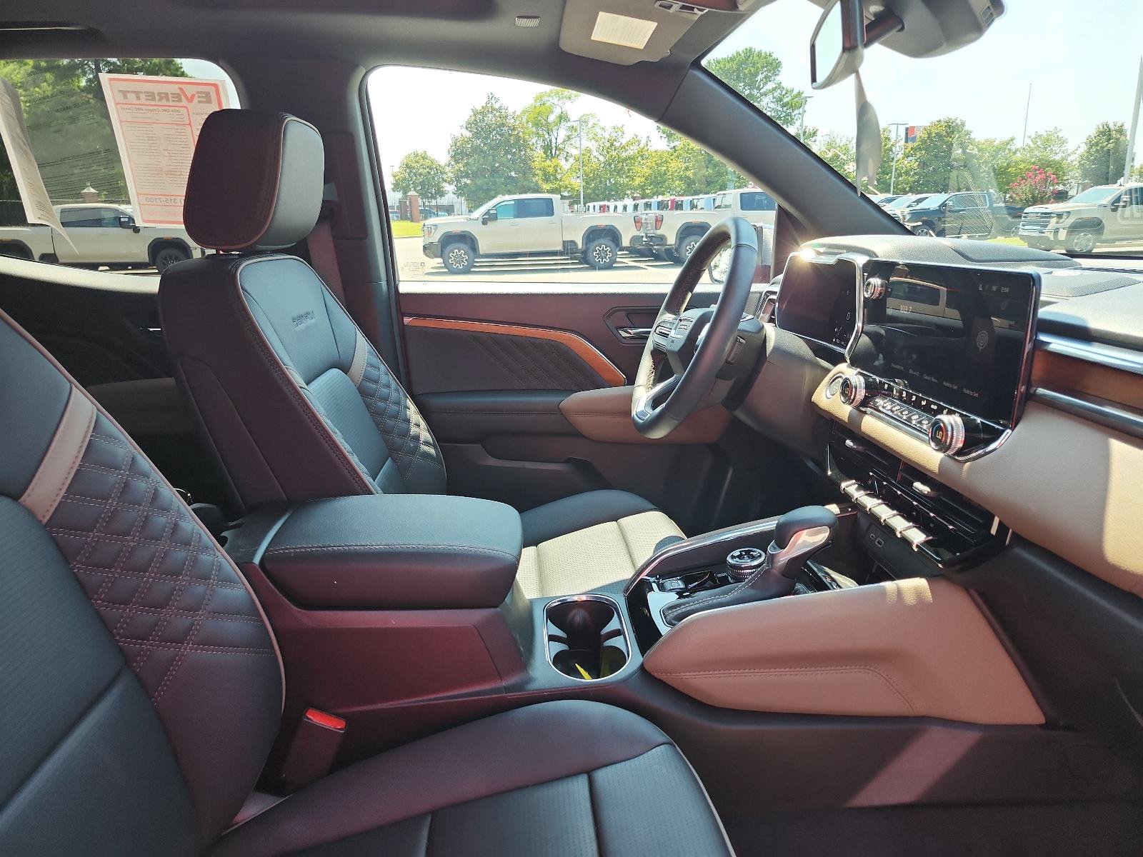 Certified 2026 GMC Canyon Denali AWD/4WD image 8