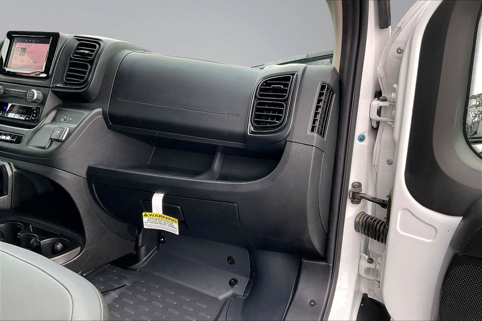 Used 2025 RAM ProMaster 2500 w/ Convenience Group FWD image 18