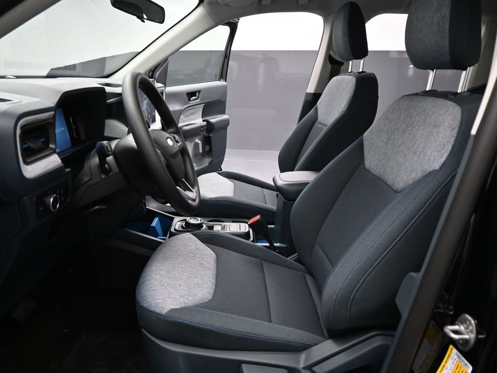 Used 2025 Ford Maverick XLT FWD image 9