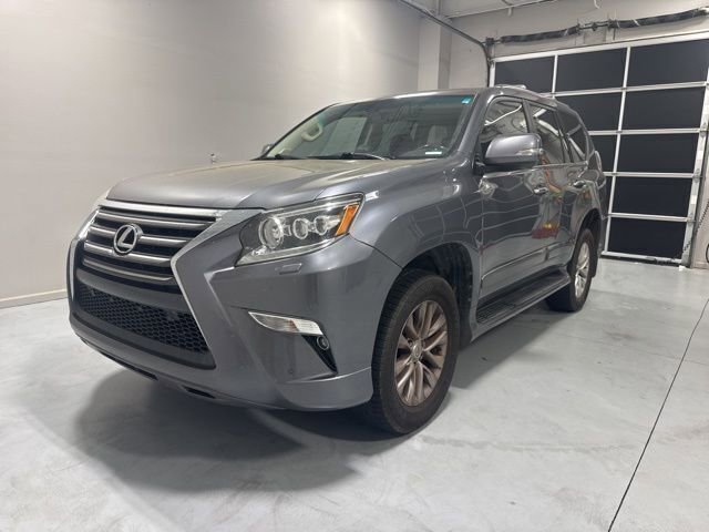 Used 2018 Lexus GX 460 Premium AWD/4WD image 2
