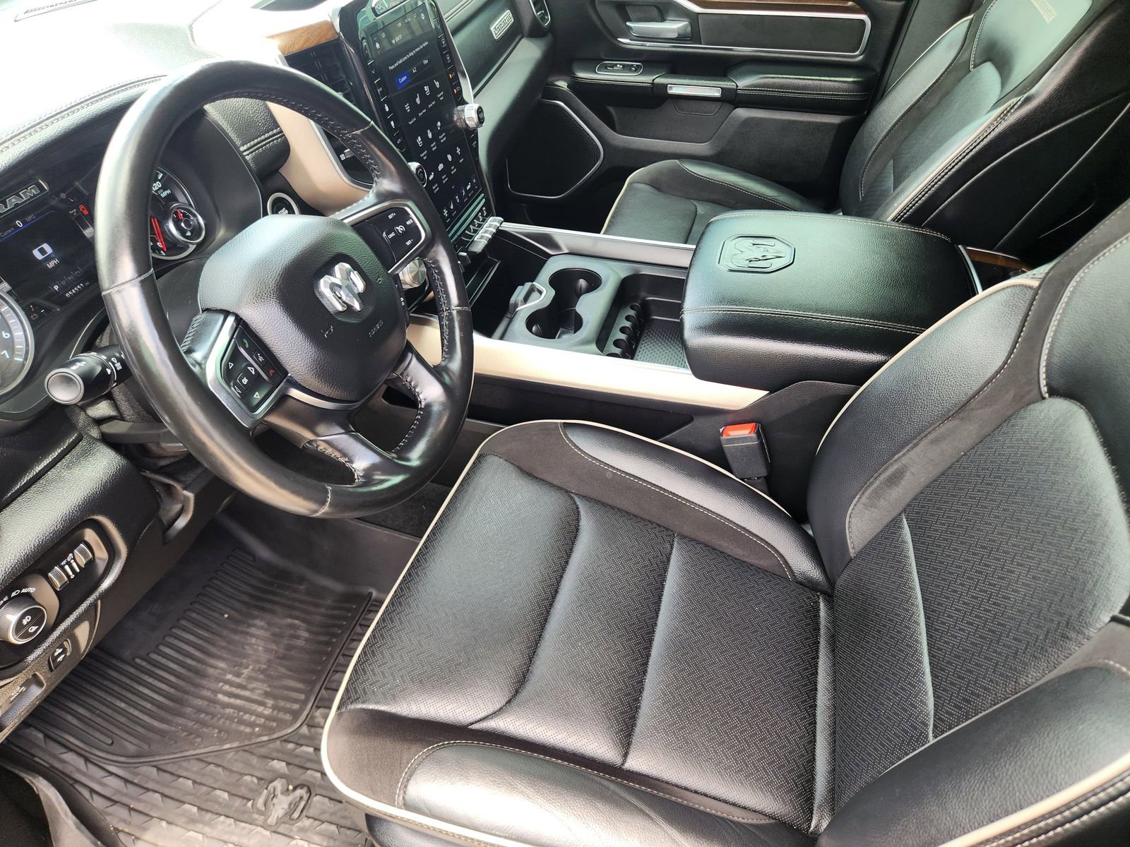 Used 2021 RAM 1500 Laramie w/ Laramie Southwest Edition RWD image 14