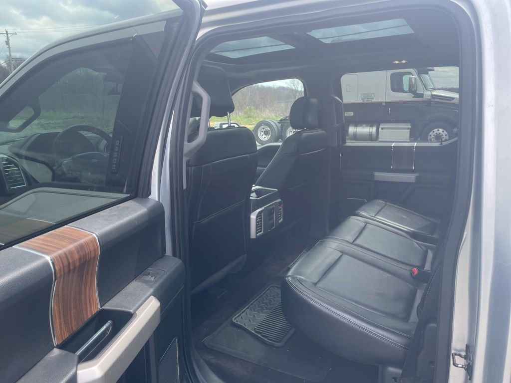 Used 2016 Ford F150 Lariat w/ Equipment Group 502A Luxury image 11