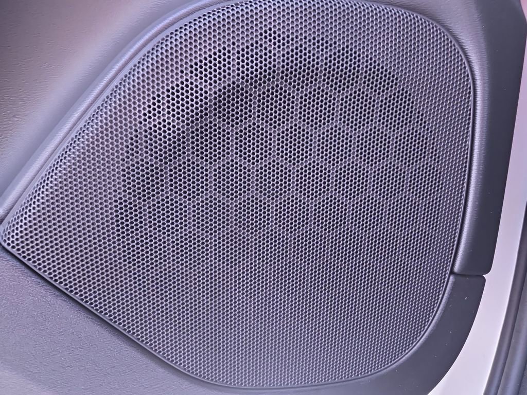 New 2026 Volvo XC90 T8 Plus w/ Protection Package Premier image 31