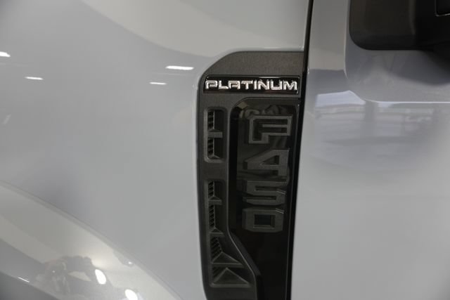 Used 2025 Ford F450 Platinum w/ FX4 Off-Road Package AWD/4WD image 27