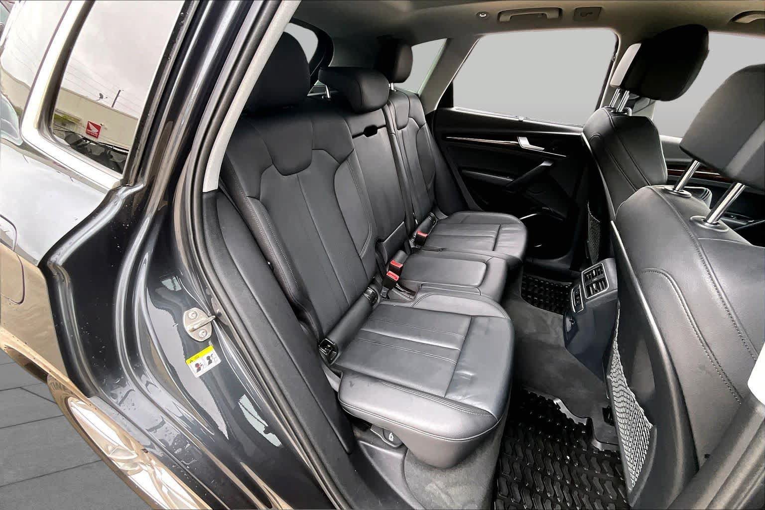 Used 2018 Audi Q5 2.0T Premium Plus w/ Premium Plus Package AWD/4WD image 20