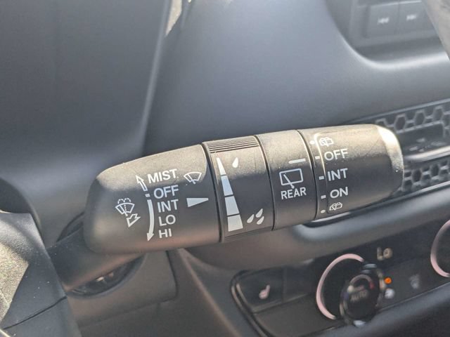 Used 2025 Honda HR-V Sport image 25