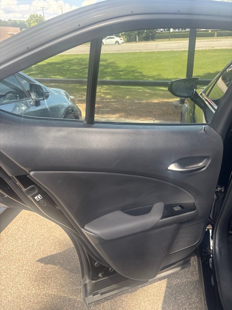 Used 2019 Lexus UX 200 F Sport w/ F Sport Premium Package FWD image 6
