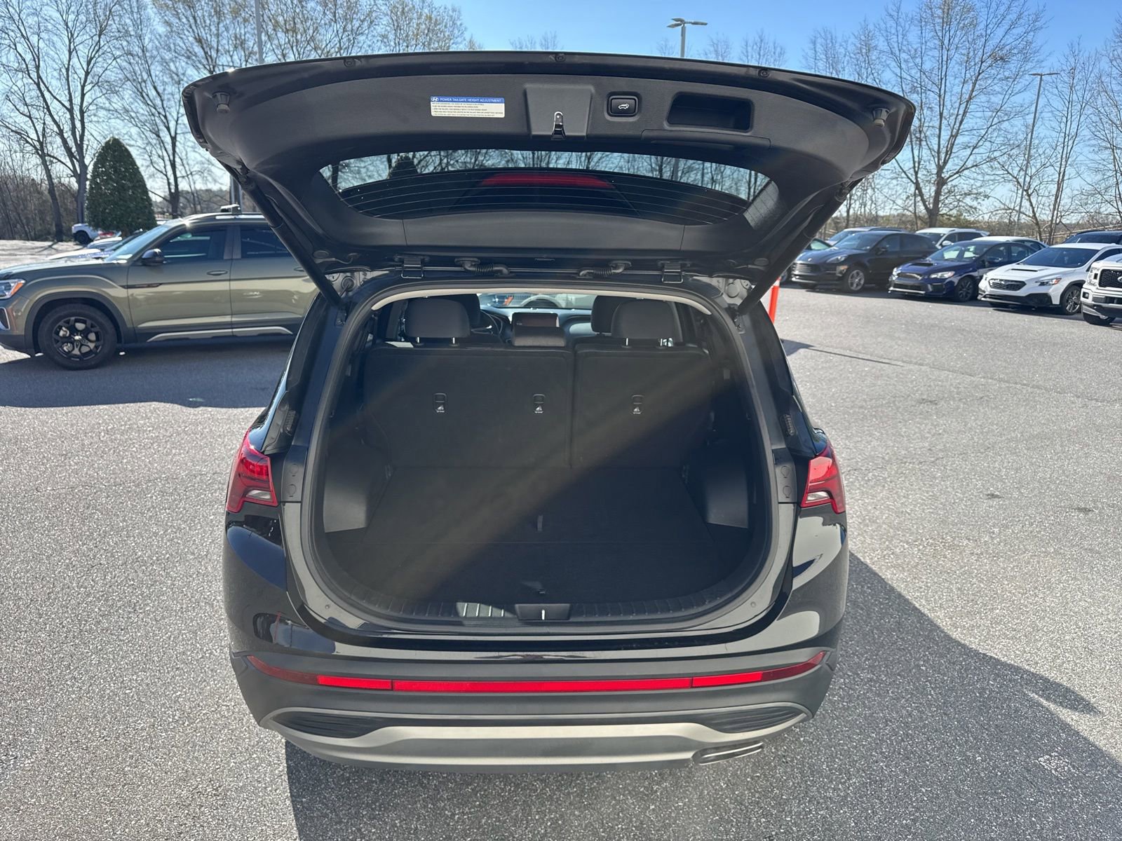 Certified 2023 Hyundai Santa Fe SEL image 10