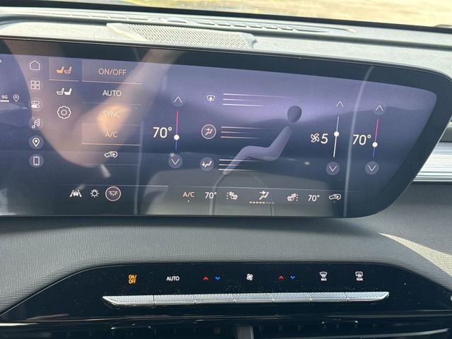 New 2026 Buick Enclave Preferred w/ Power Package image 19