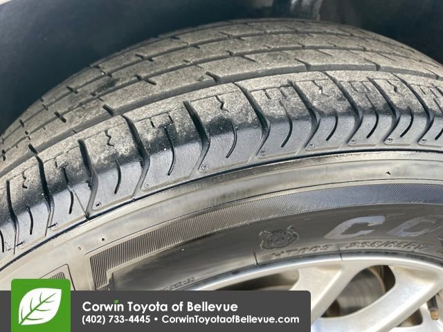 Used 2024 Chrysler Pacifica Touring-L image 28