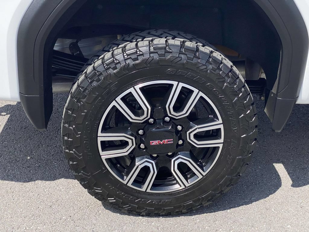 Used 2023 GMC Sierra 2500 AT4 w/ AT4 Preferred Package AWD/4WD image 40