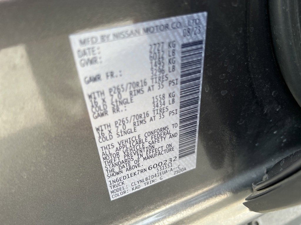 Used 2024 Nissan Frontier SV w/ Technology Package image 9