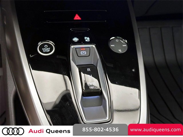 Used 2025 Audi Q4 e-tron Premium Plus w/ Premium Plus image 25