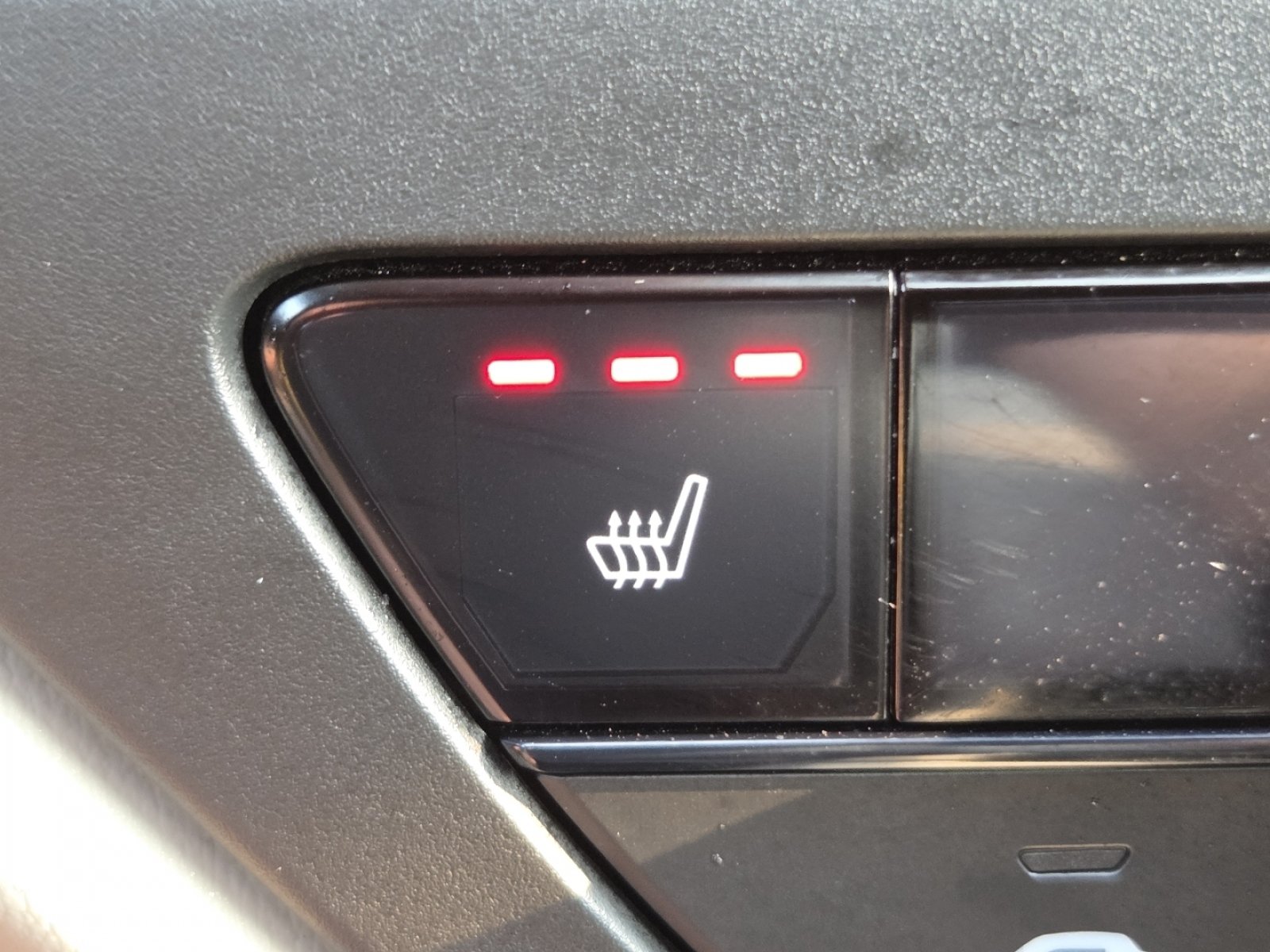 Certified 2025 Honda Accord SE image 6
