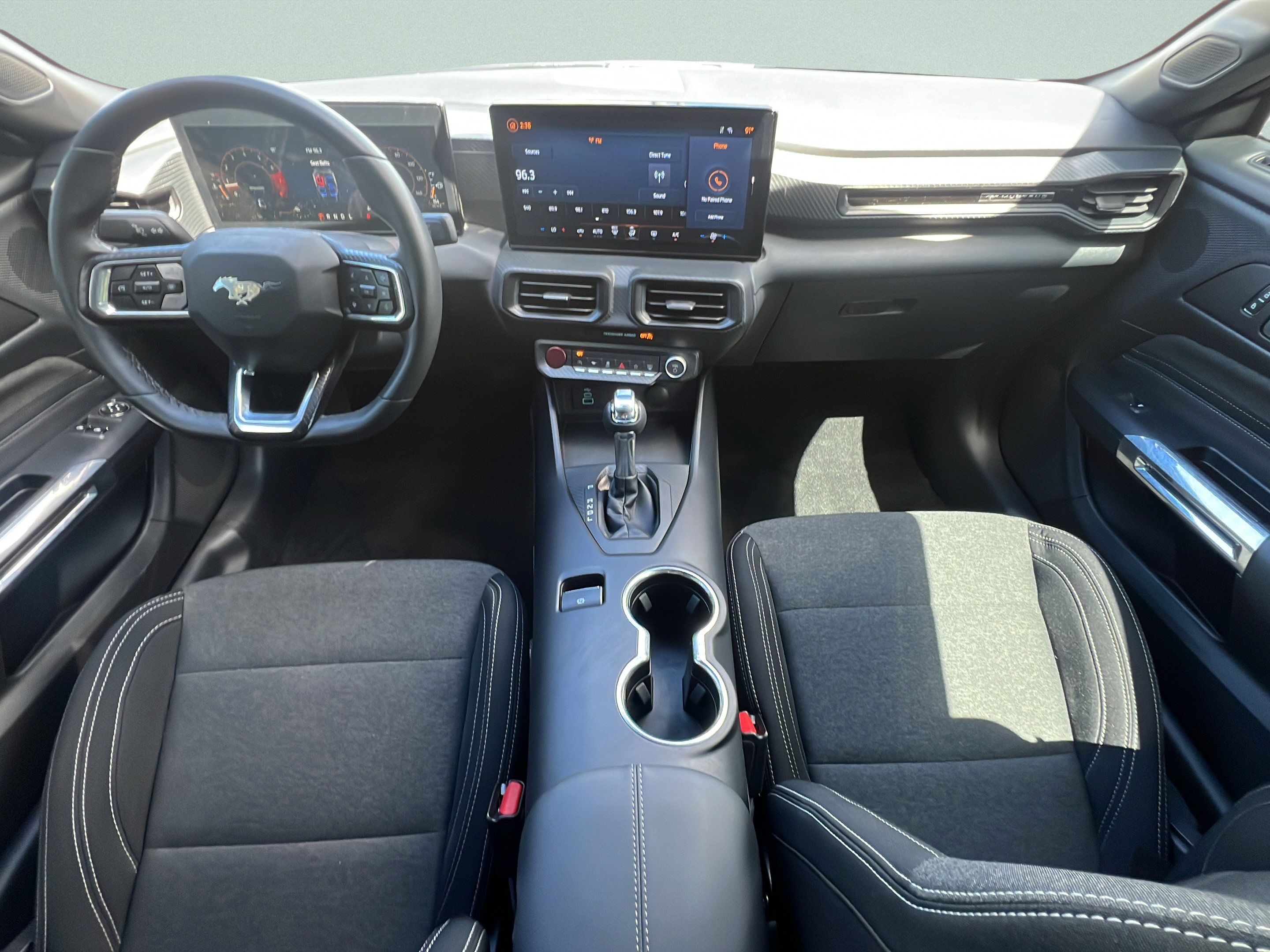 Used 2024 Ford Mustang Coupe RWD image 10