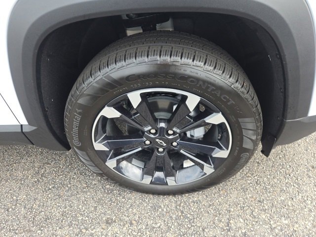 New 2026 Chevrolet Equinox RS w/ Convenience Package III image 9