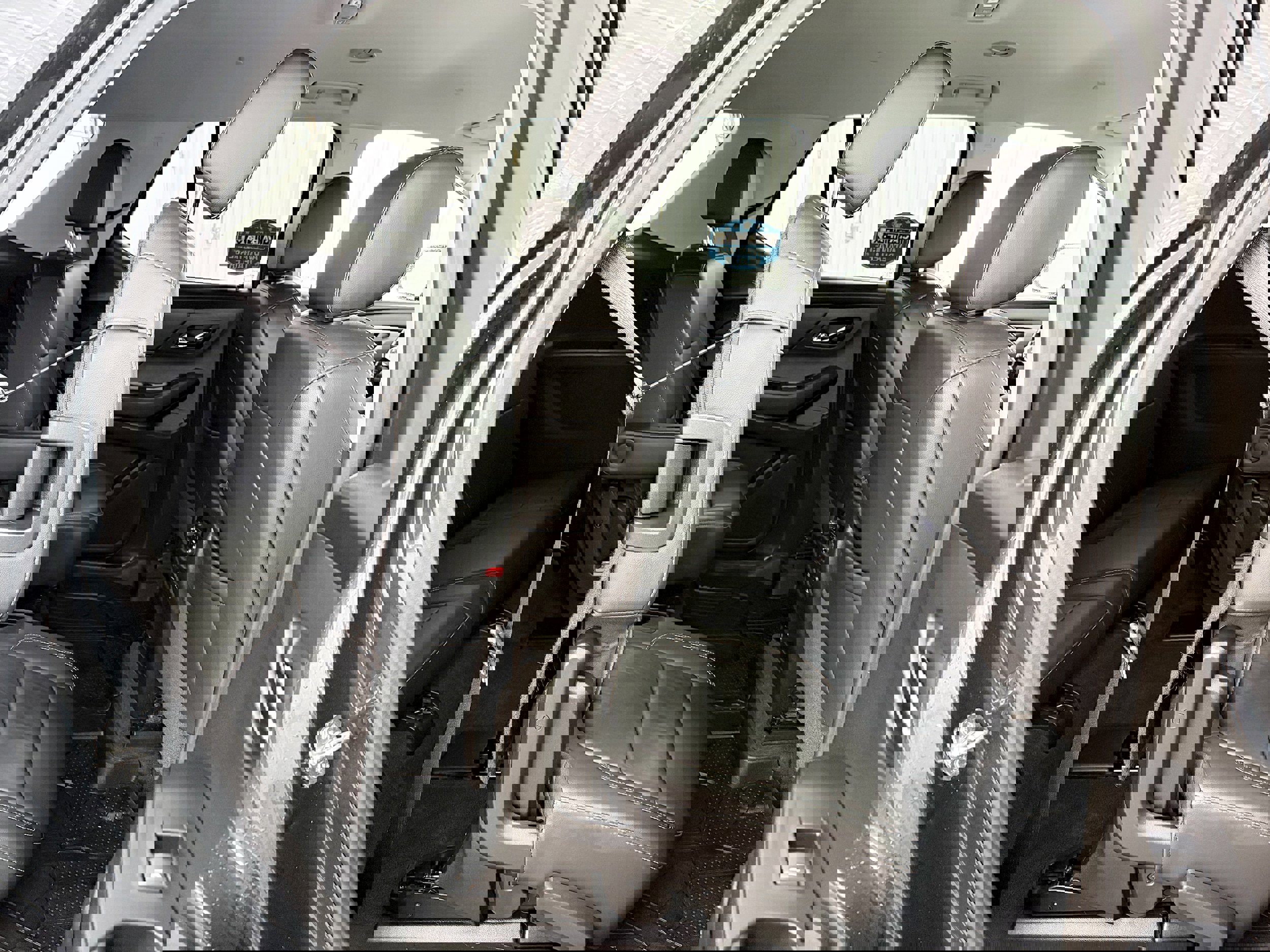 Used 2021 Chevrolet Traverse RS image 35