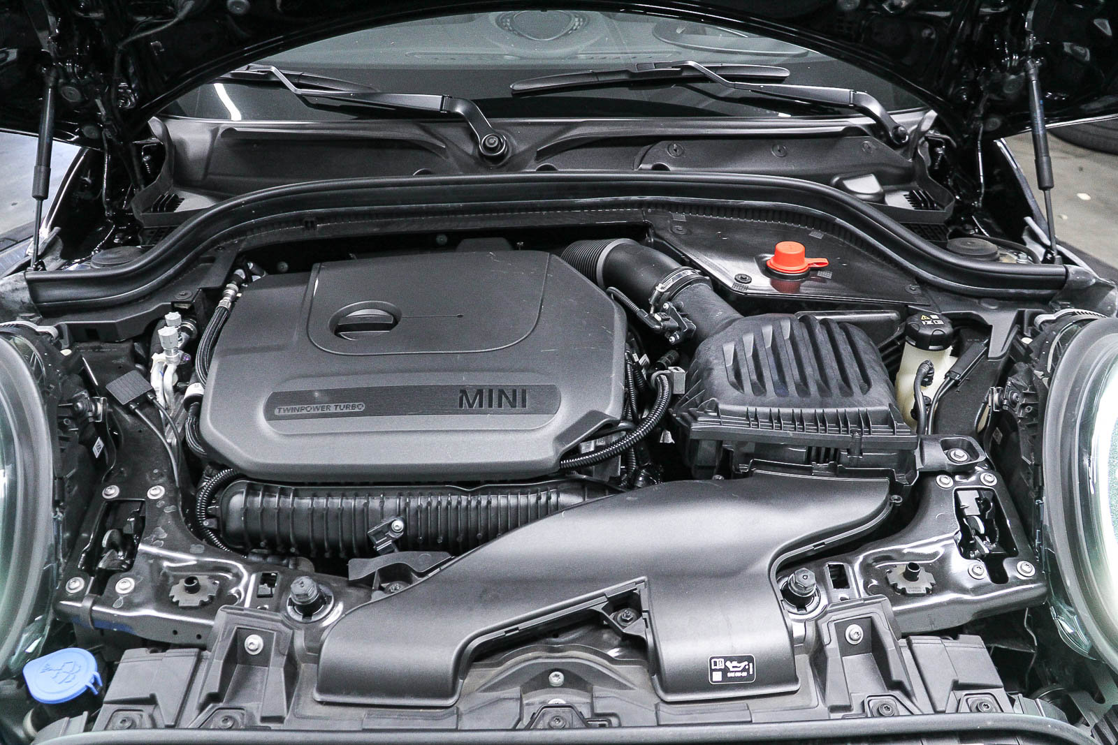 Certified 2023 MINI Cooper S FWD image 27