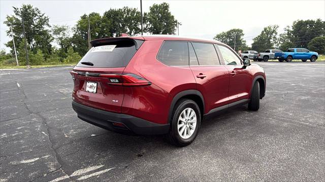 Certified 2024 Toyota Grand Highlander AWD image 9