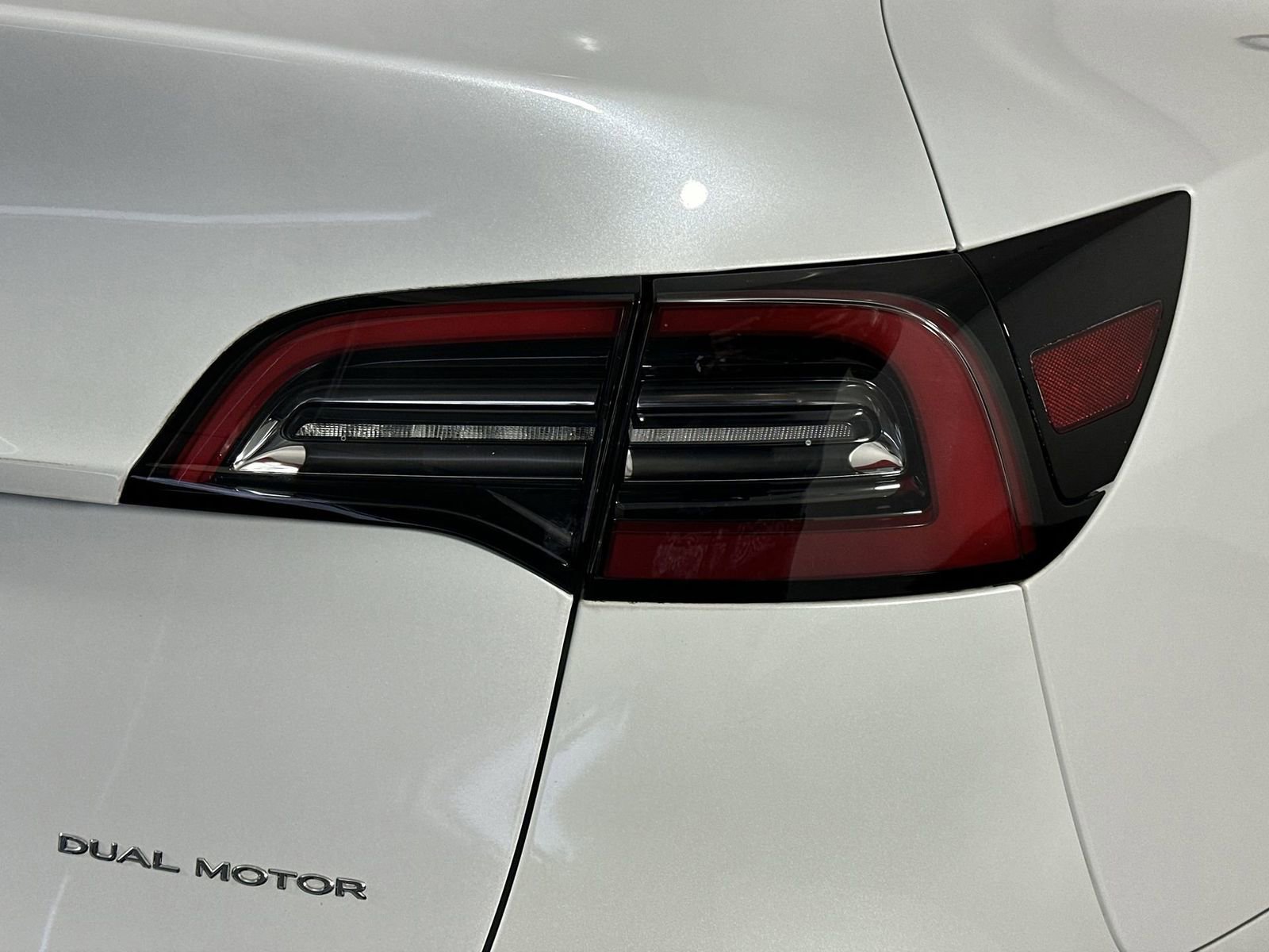 Used 2021 Tesla Model Y Long Range image 26