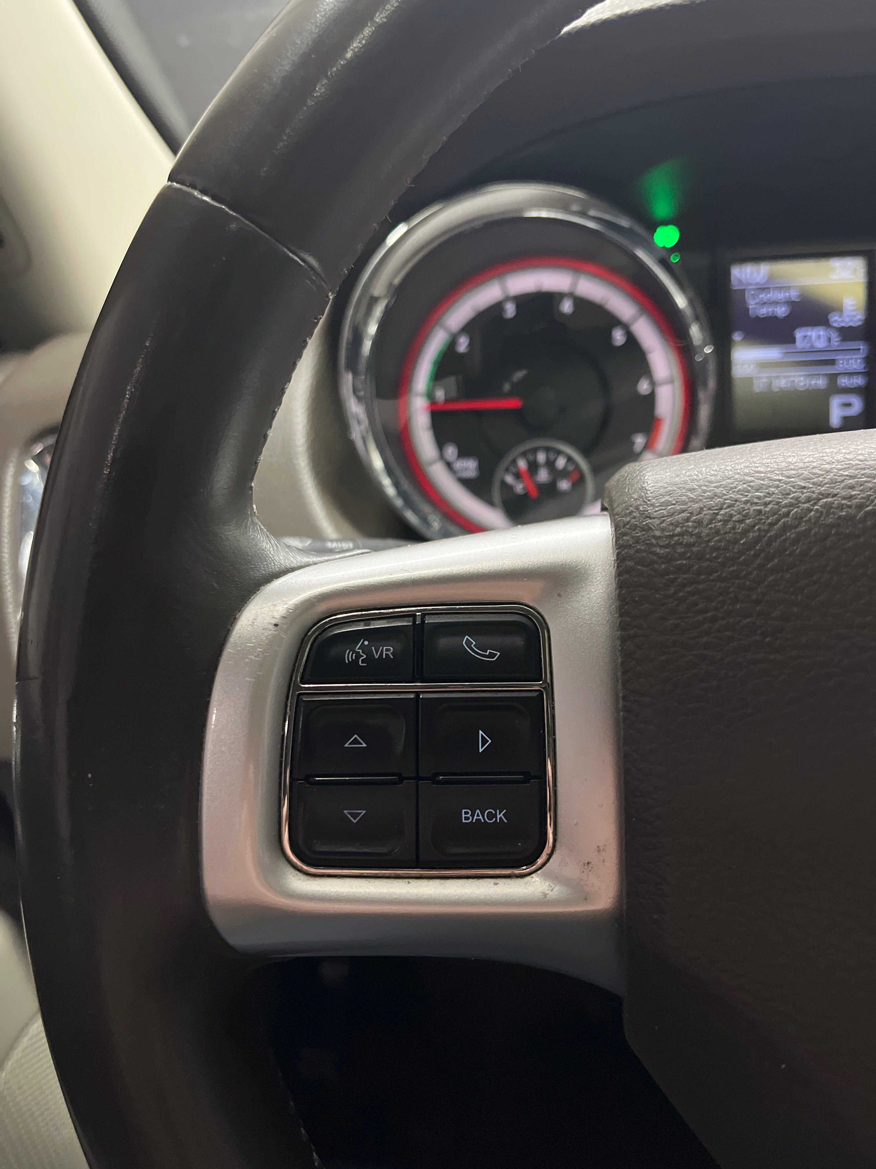 Used 2013 Dodge Durango Crew AWD/4WD image 18