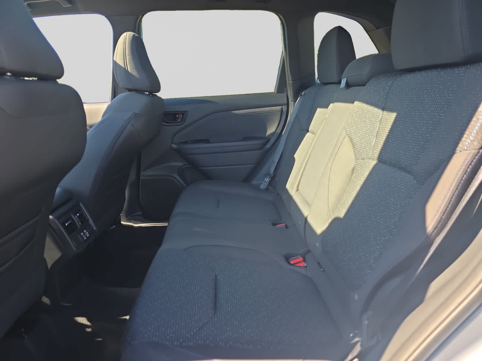Used 2025 Subaru Forester Premium AWD/4WD image 17