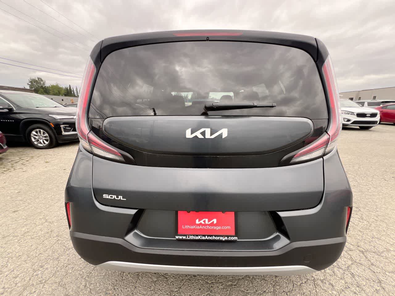 Used 2024 Kia Soul LX w/ Option Group 015 FWD image 27