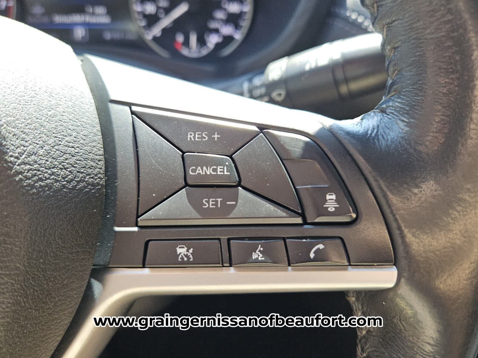 Used 2021 Nissan Sentra SV FWD image 13