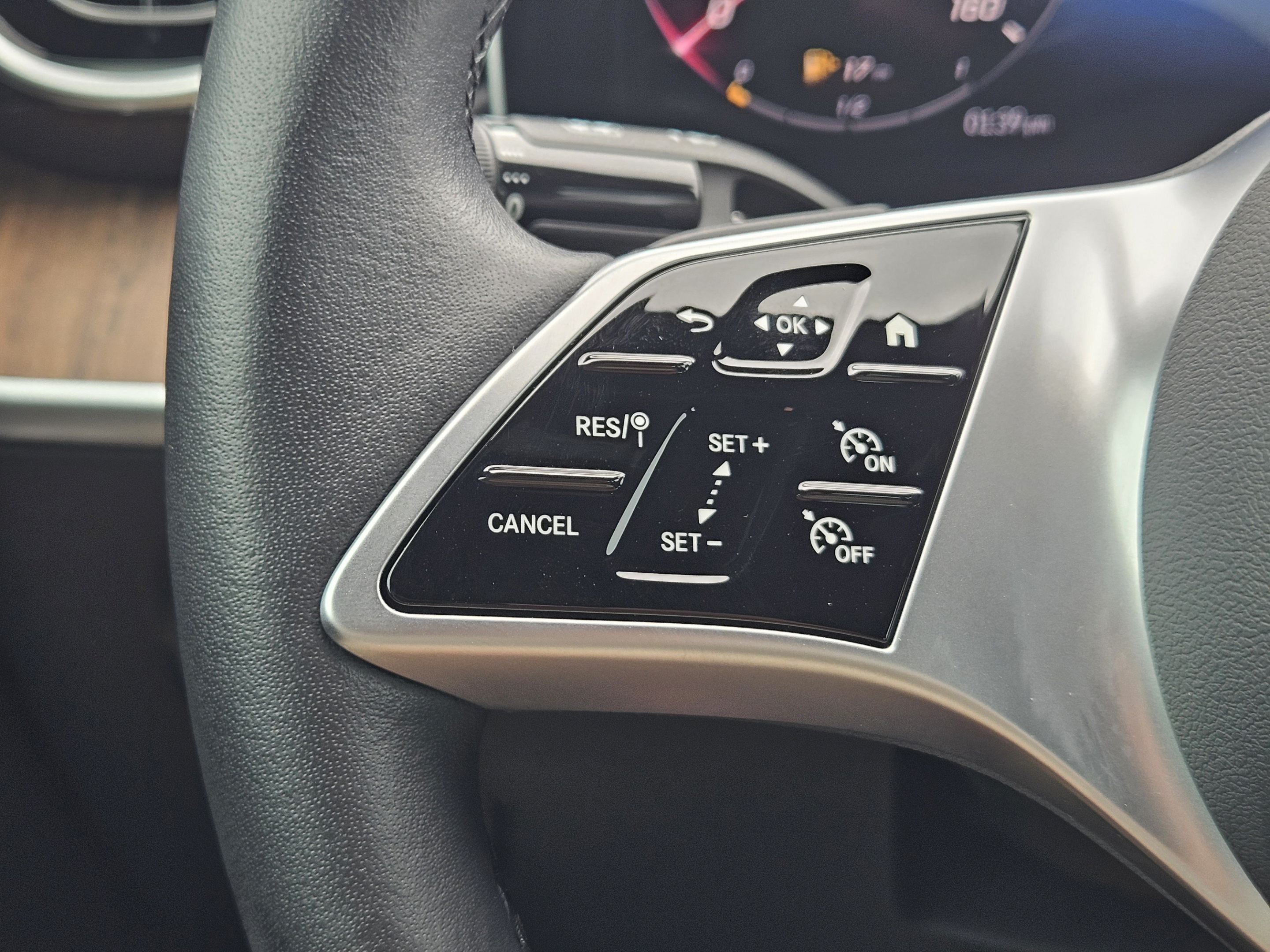 Certified 2024 Mercedes-Benz C 300 Sedan image 17