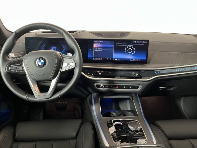 Used 2024 BMW X5 xDrive40i w/ Premium Package image 13