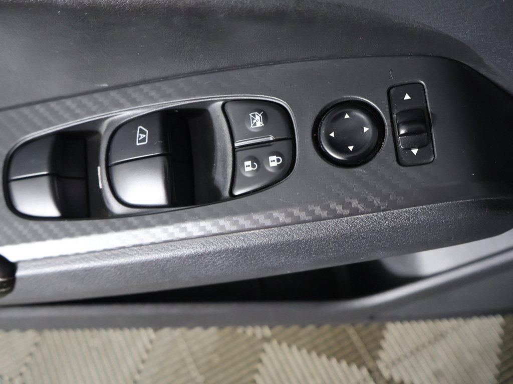 Used 2022 Nissan Altima 2.5 SV FWD image 32